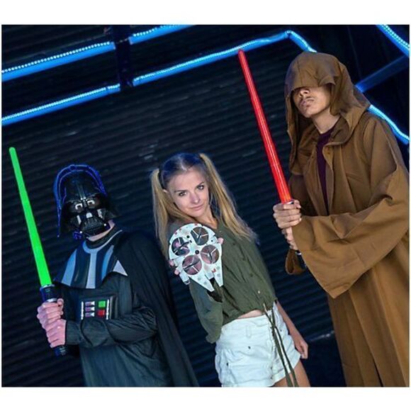 Star Wars Disney Millennium Falcon Motion Sensing Drone Quadcopter World Tech - Picture 10 of 12